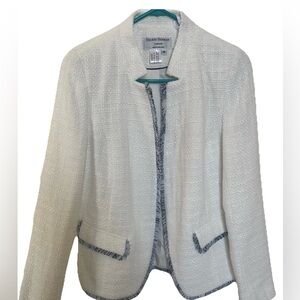 Helene Berman London White Tweed Blue Fringe Hem Jacket Blazer M Quiet Luxury
